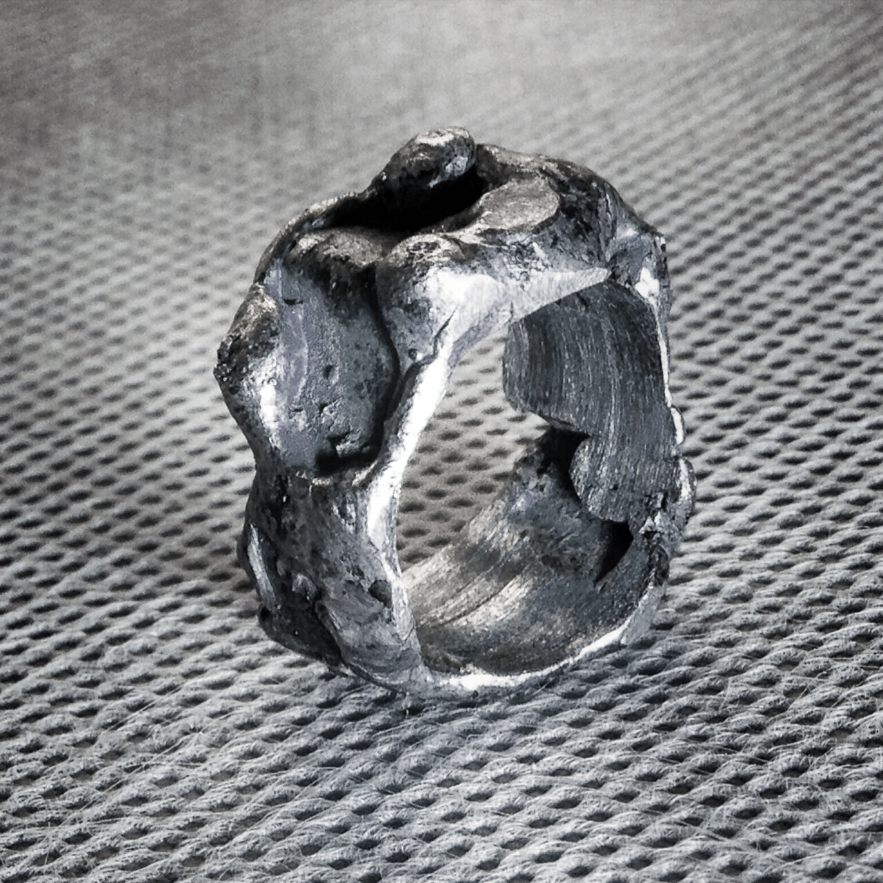 Iron Ring — EJan