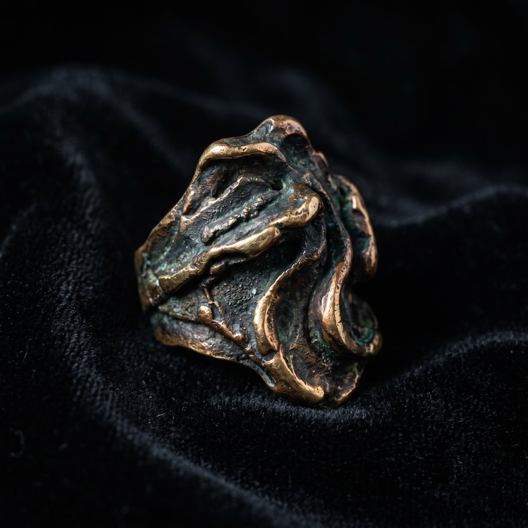 Anello BO-I in bronzo e ottone